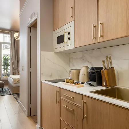 The Donatella - Champs Elysees アパート *